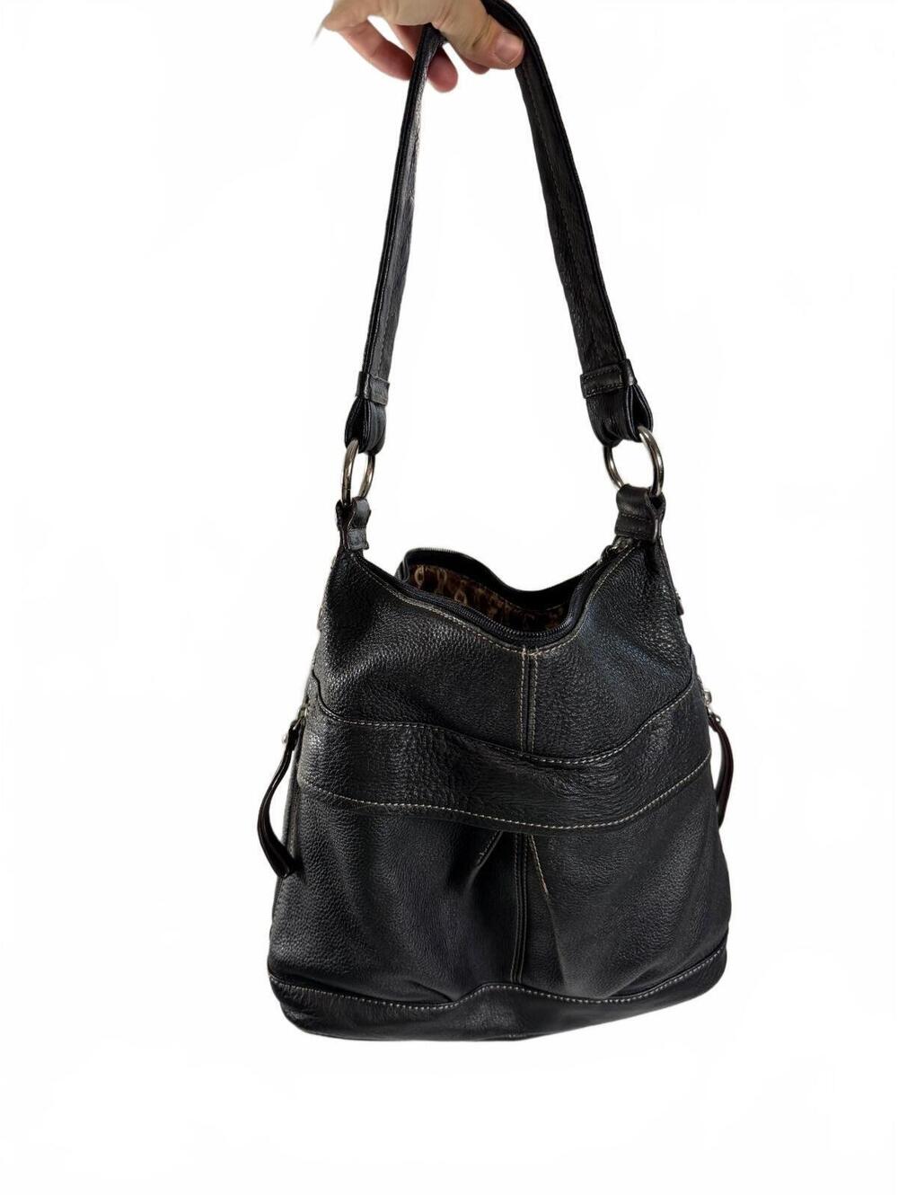 Tignanello Black Leather Shoulder Bag Y2K Vintage